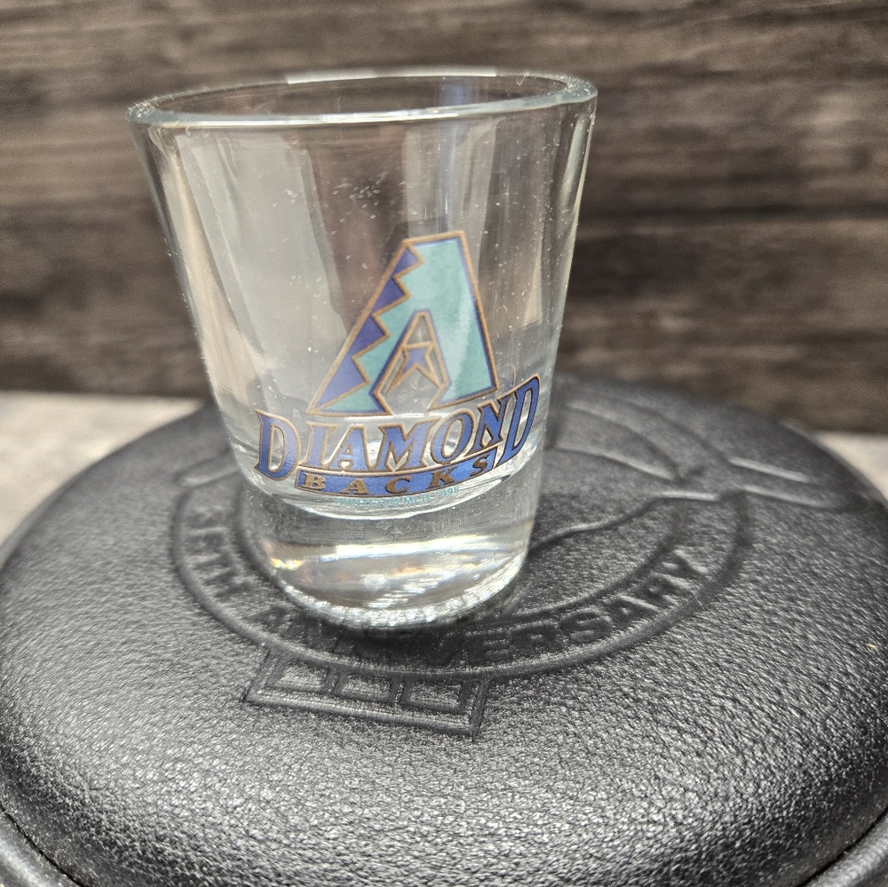 Vintage Arizona DimondBacks Traditional Style/Size Clear  Logo Shot Glass‎